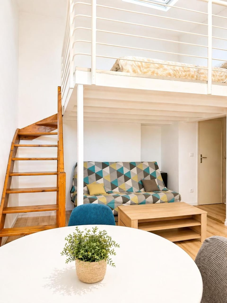 4 personnes plages & Climatisation Apartment in Nice