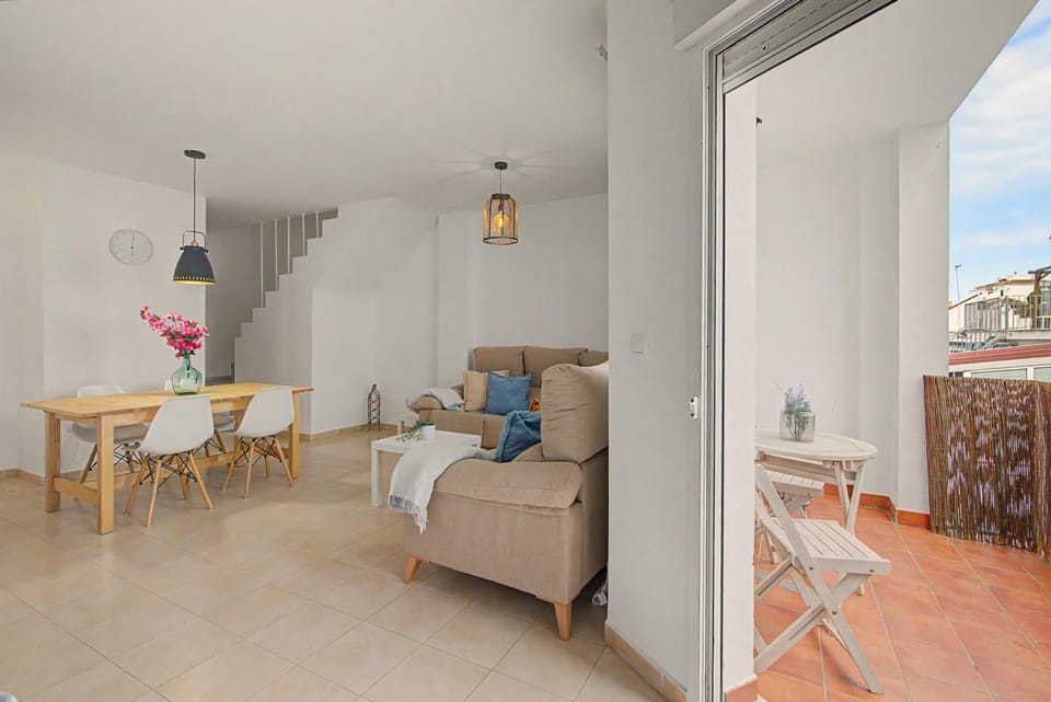 Property building, Living room
