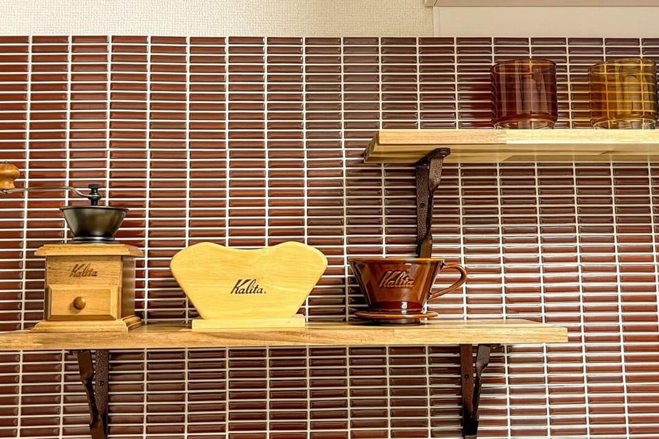 Stay in a cozy space filled with vintage charm near Skytree Apartment in Japan