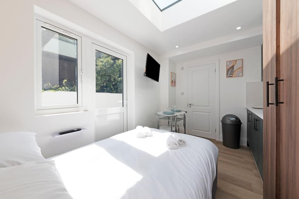 Westbourne Studios Apartment in City of Westminster