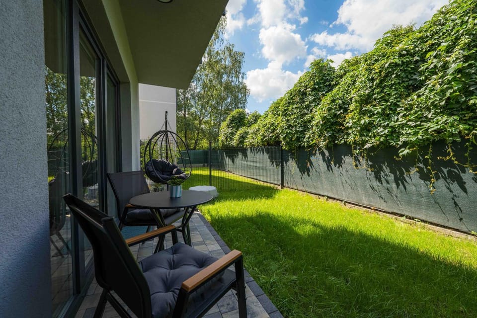 Garden, Seating area