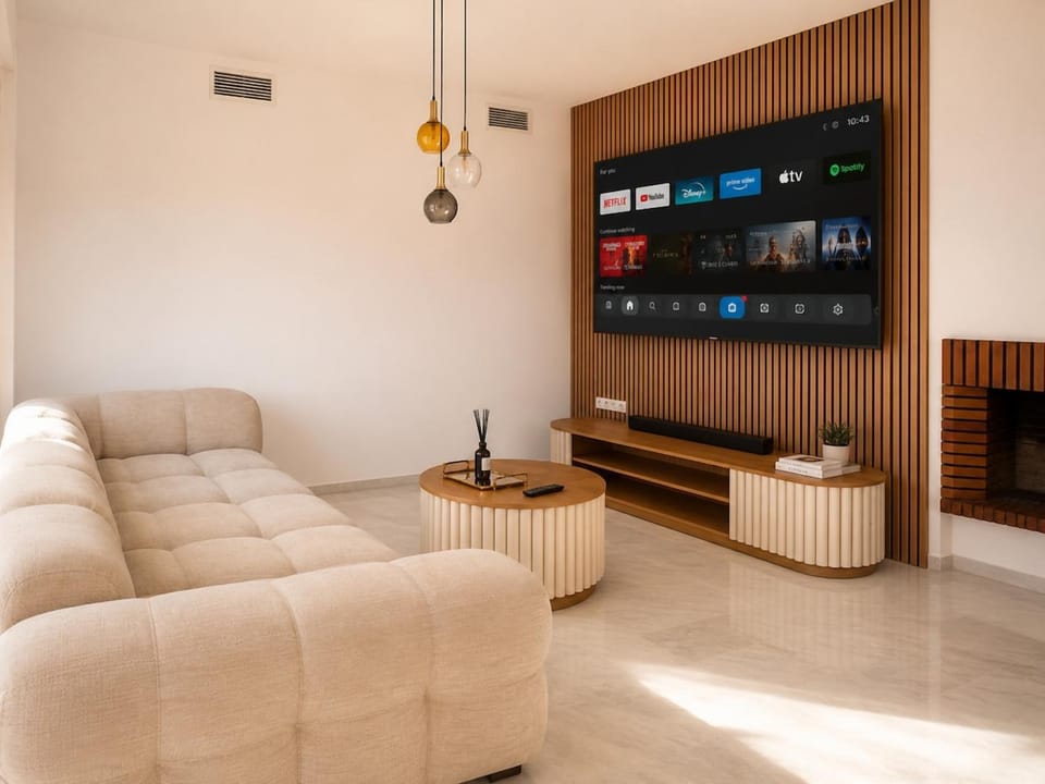 TV and multimedia, Living room, Seating area