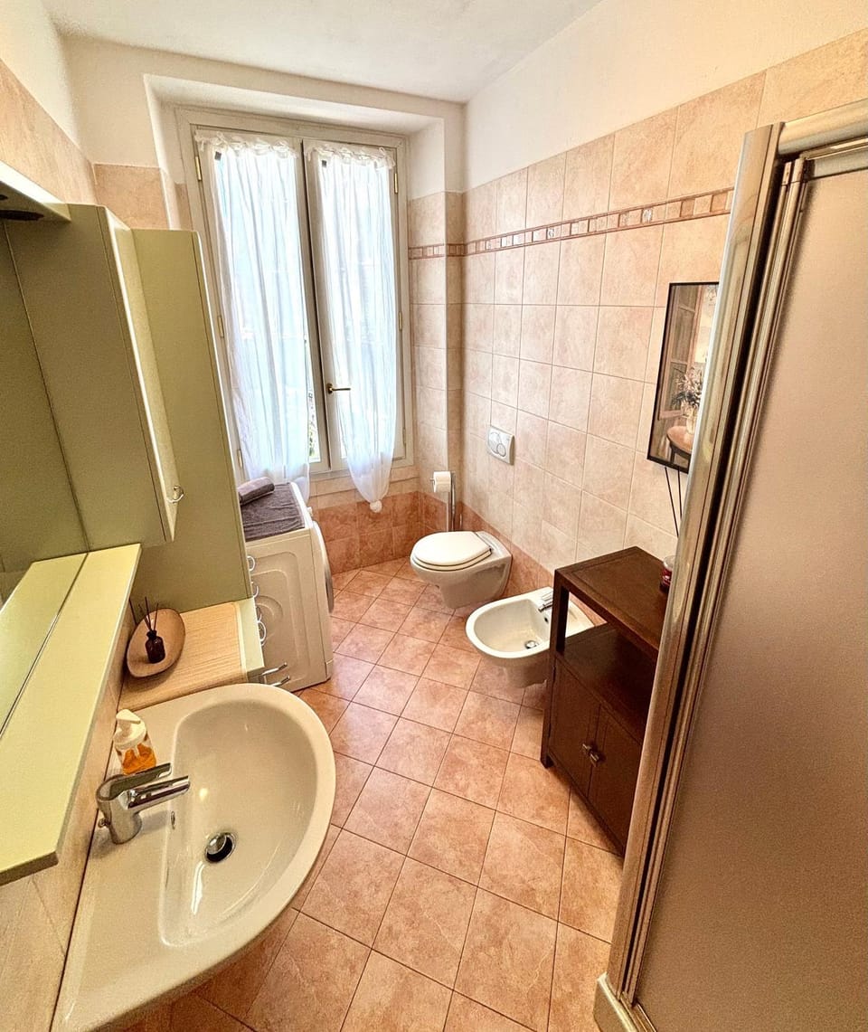 Shower, Toilet, Bathroom, bidet