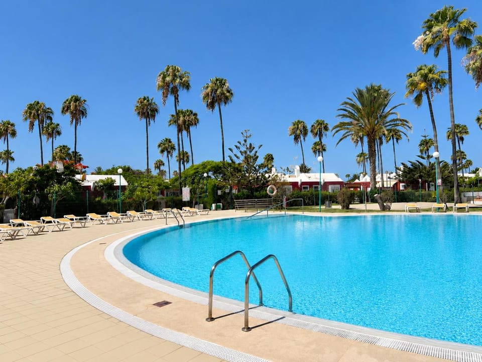 Home2Book Los Tunos Bungalow & Pool, Maspalomas Apartment in Maspalomas
