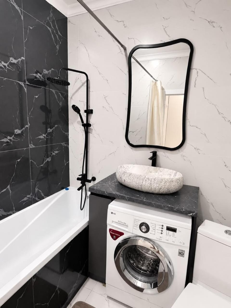 Bathroom, Bath, washing machine
