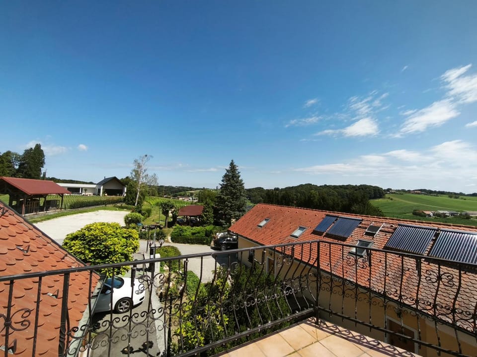 Beli oblaki Vacation rental in Slovenia