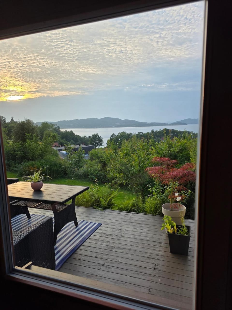Fjord view apartment 30 minutes from Preikestolen Apartment in Rogaland