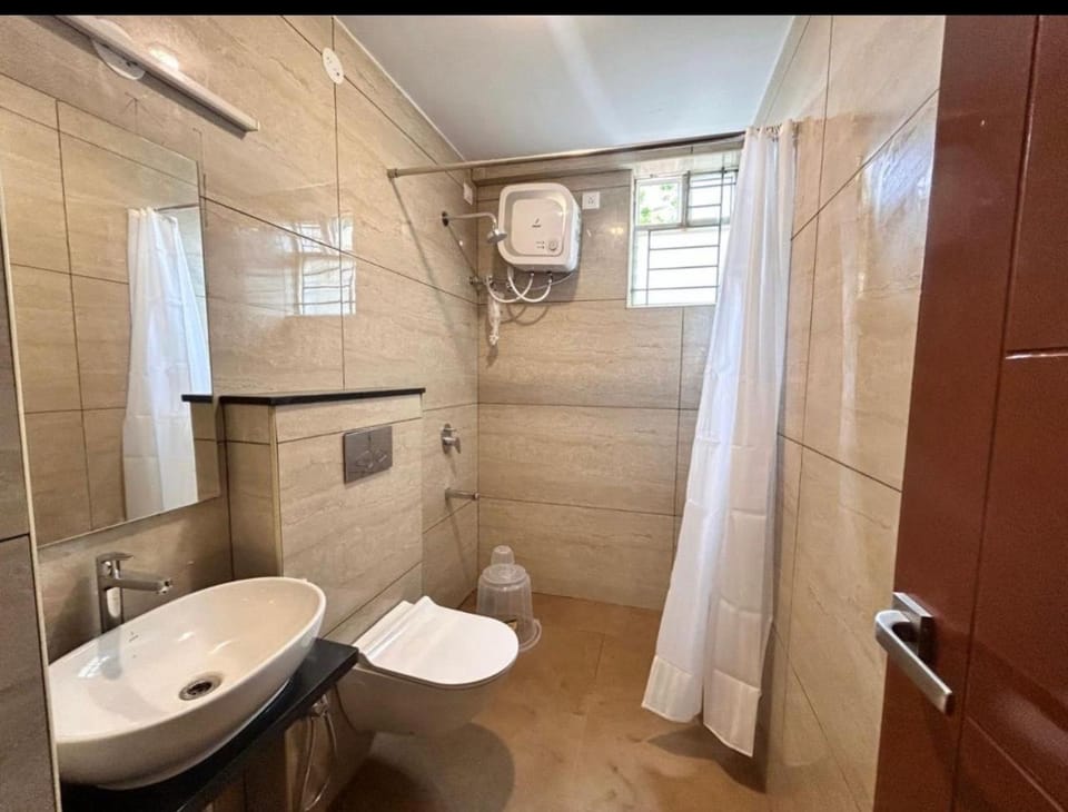 Chic studio premium near manyta BCIT Apartment in Bengaluru