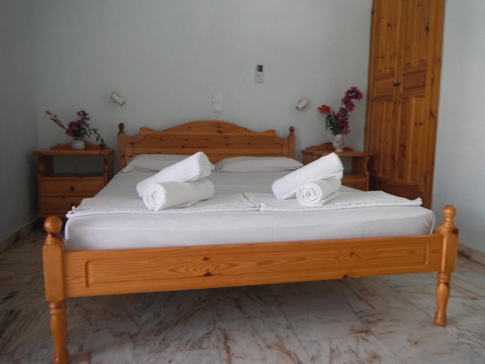 Artisim Apartment in Skiathos