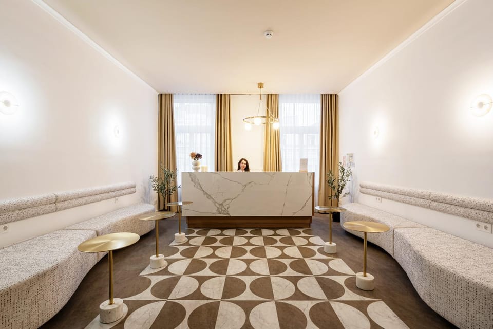 Lobby or reception, Decorative detail, Seating area