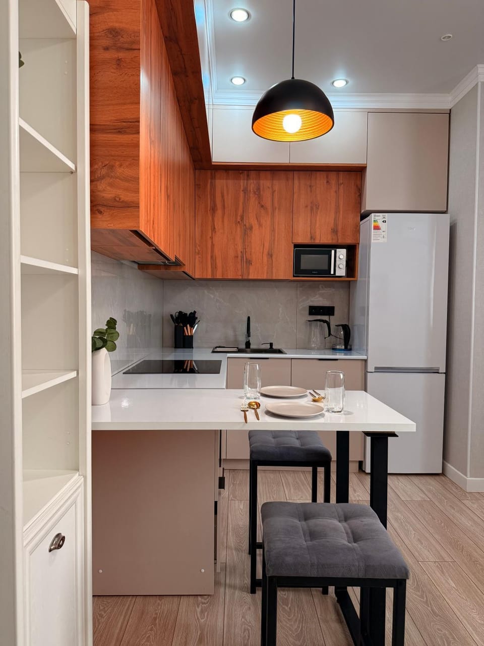 minibar, oven, stove, toaster