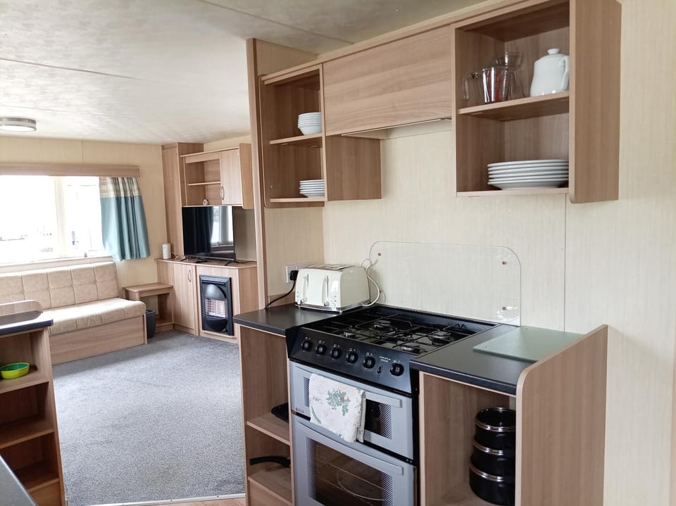 Elli-Roo's cabin Cabin in Whitley Bay