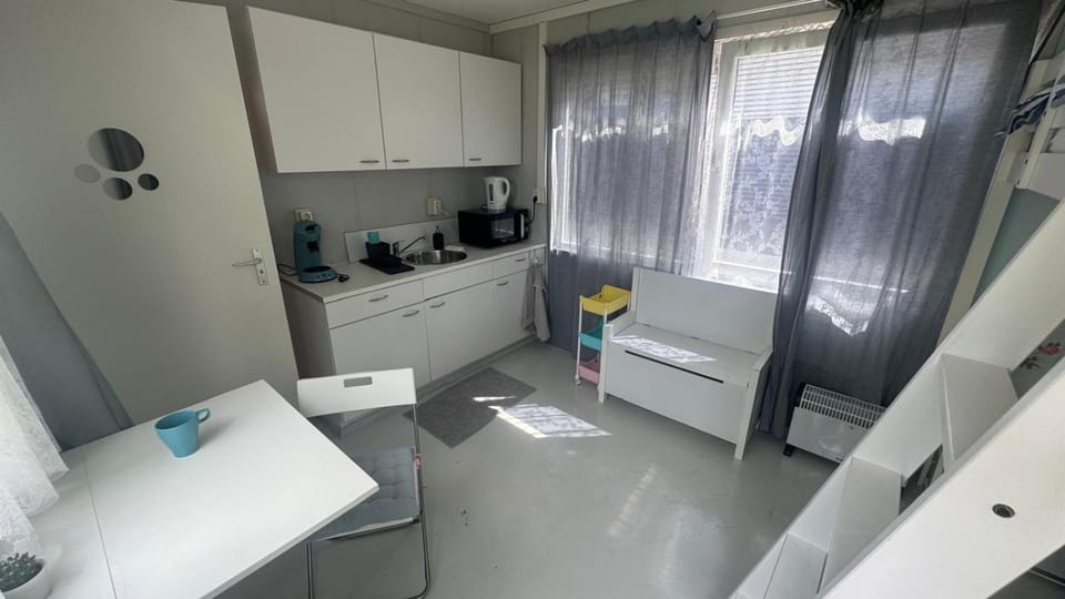 Kitchen or kitchenette