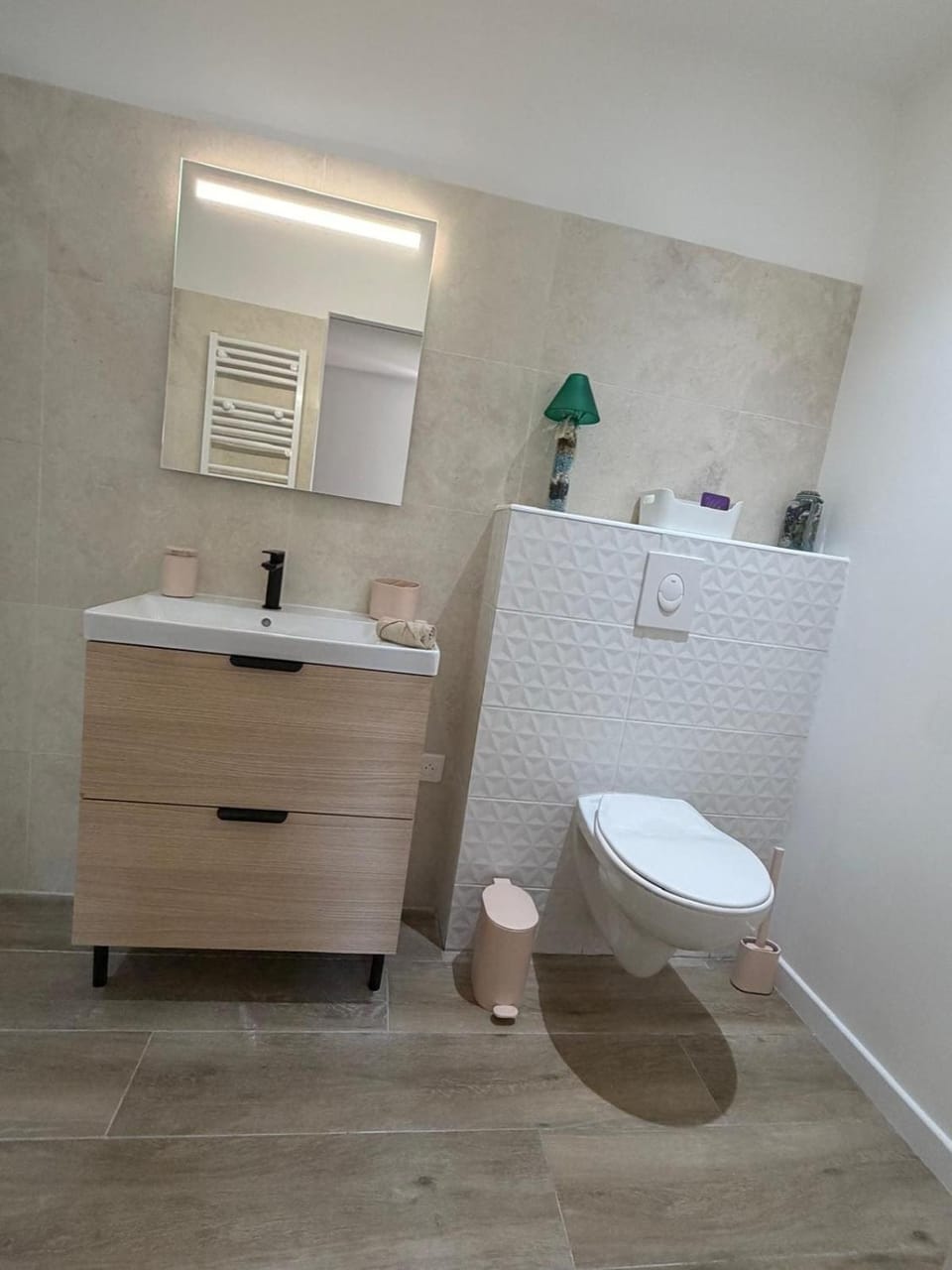 Charmant appartement neuf à 1 kilomètre de la plage Apartment in La Ciotat