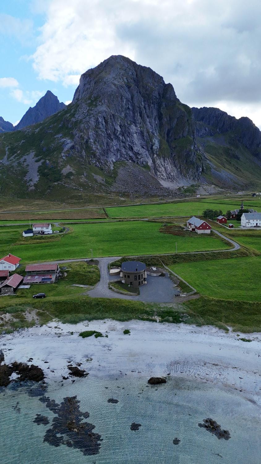 Property building, Natural landscape