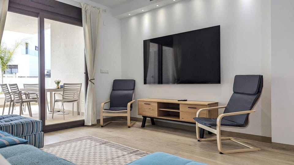 TV and multimedia, Living room