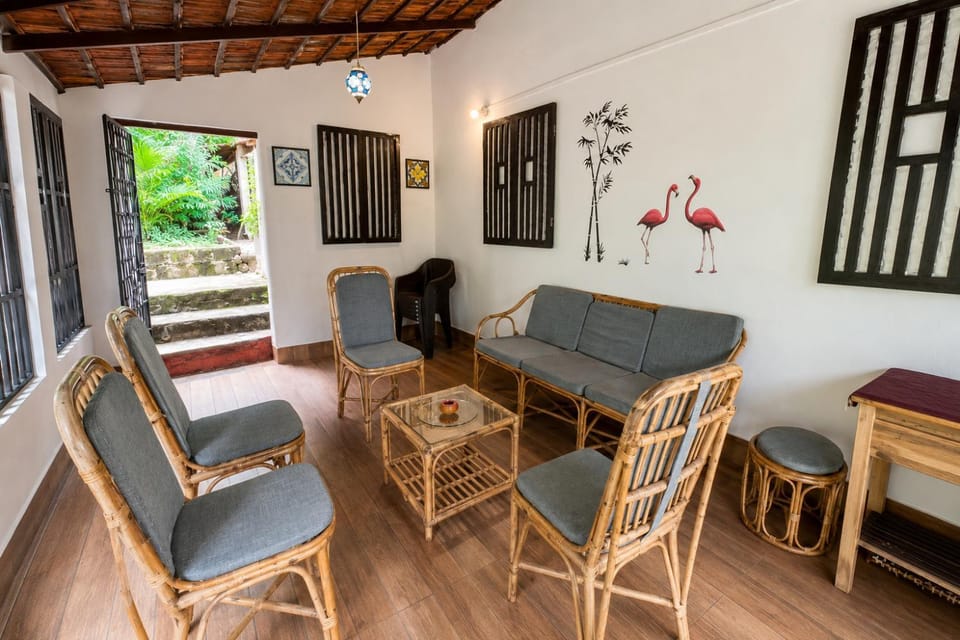 Cosy Woods, Moira - Private Heritage Villa House in Goa, India
