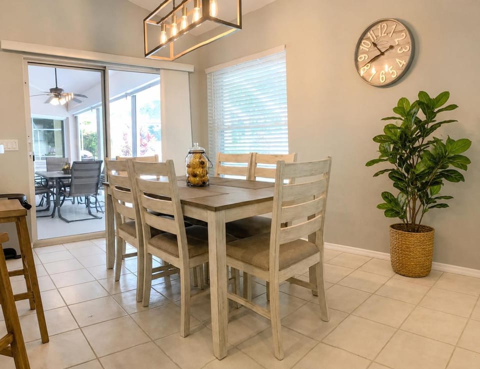 Patio, Seating area, Dining area