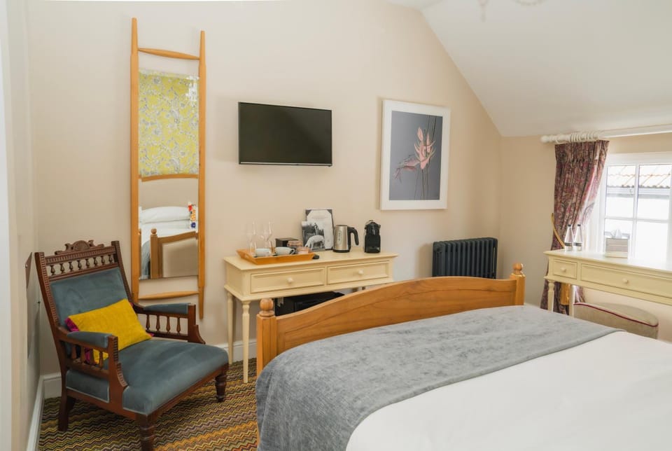 Beautiful Boutique Rooms in Little Dunmow - Near Stansted Airport Bed and Breakfast in Uttlesford