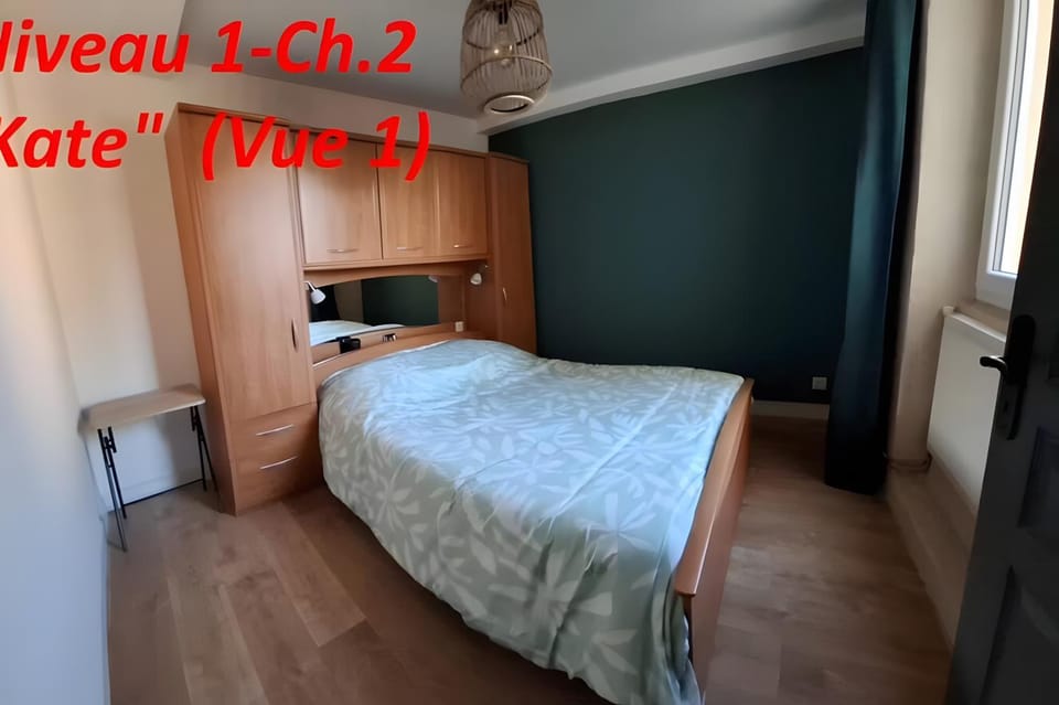 Living room, Bedroom
