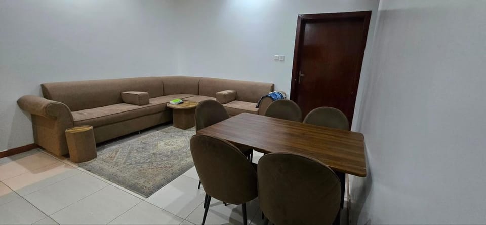 نسيم الربيع للشقق المخدومة Apartment hotel in Saudi Arabia