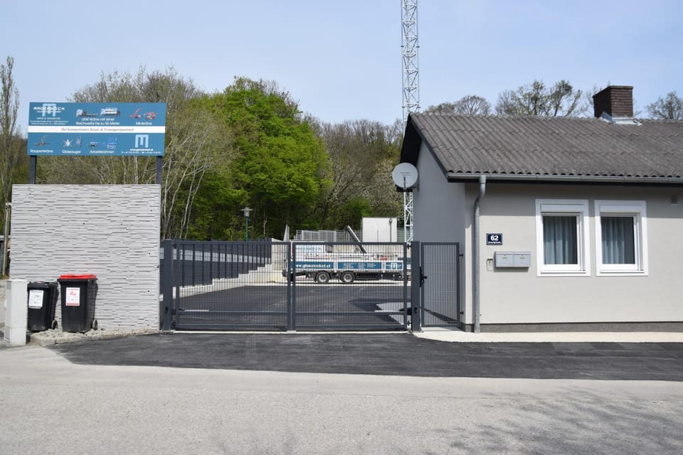 Property building, Day