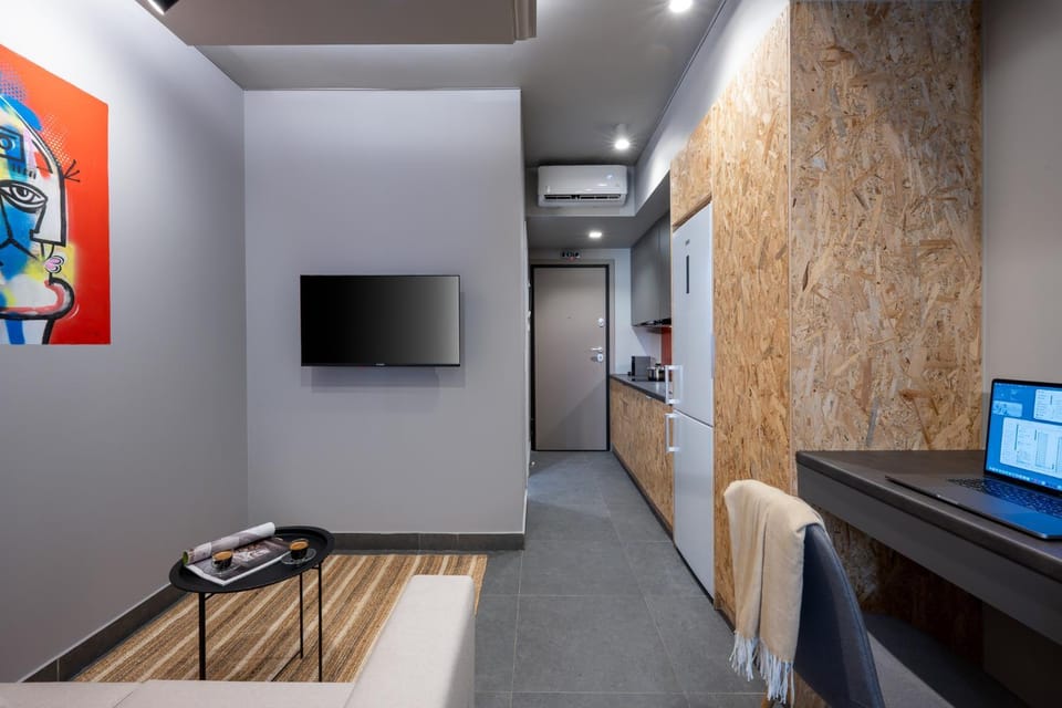TV and multimedia, Kitchen or kitchenette