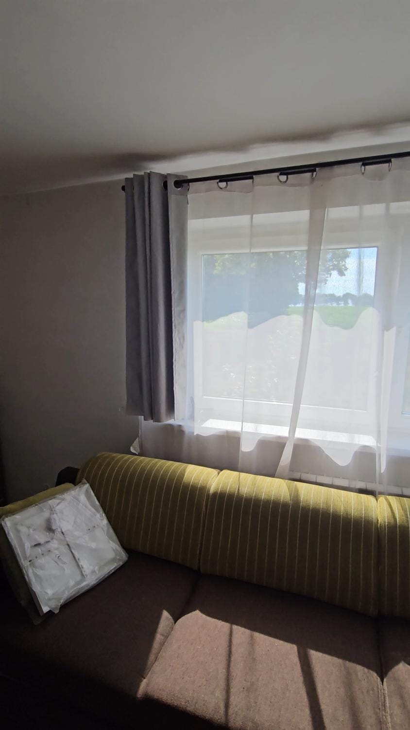 Bed, Living room, Photo of the whole room, Seating area, Bedroom