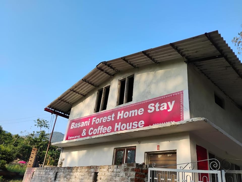 Home stay in middle of forest House in Uttarakhand