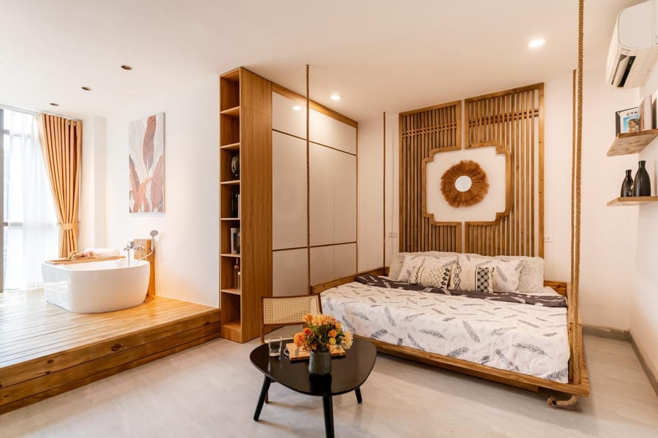 Bed, Photo of the whole room, Bedroom