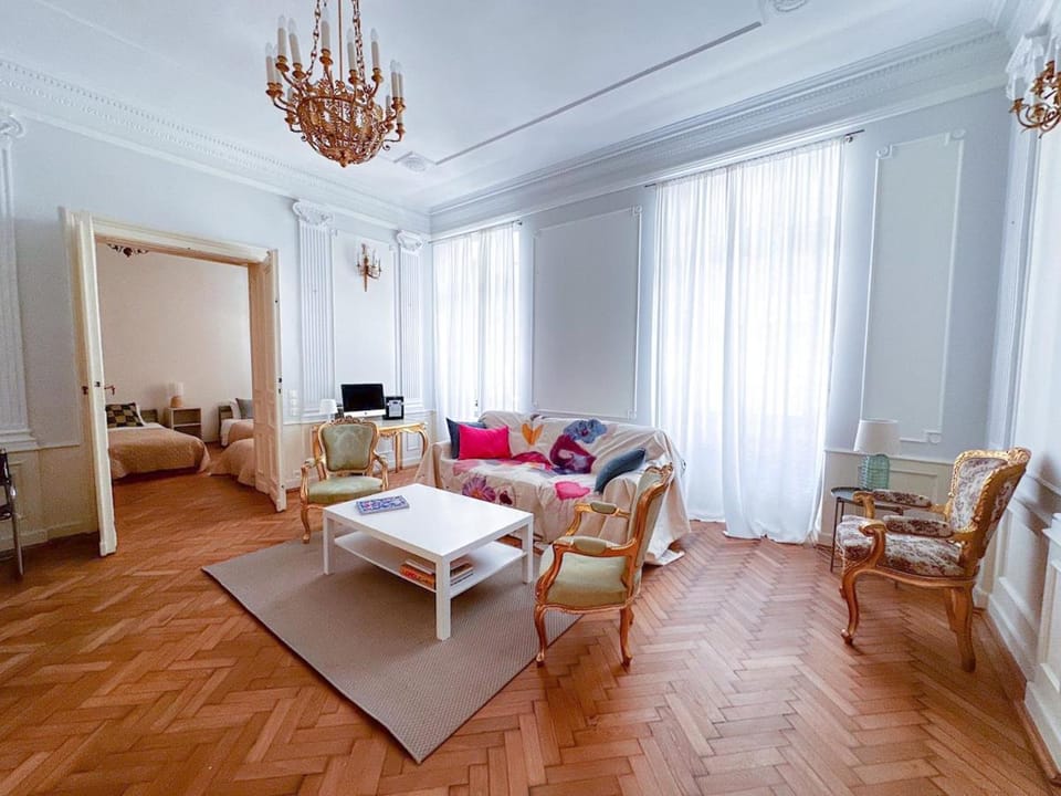 Artist's House Loretanska Apartment in Krakow