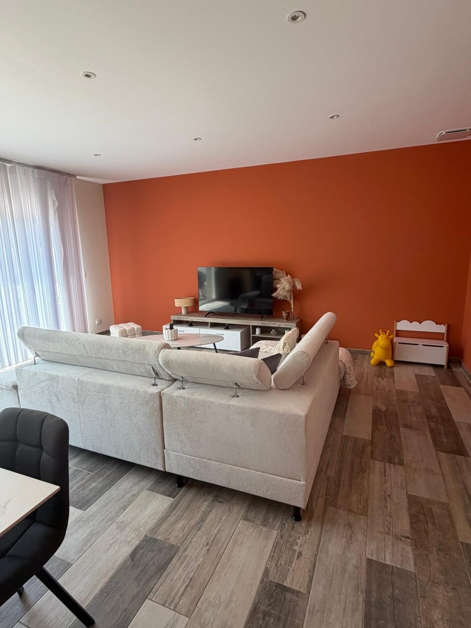 Property building, Living room