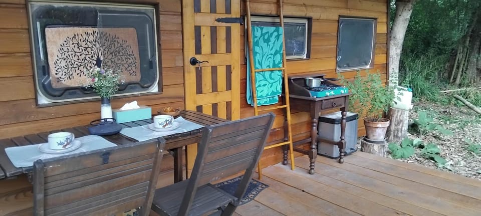 Caravane en bois Campground/ 
RV Resort in Grand Est