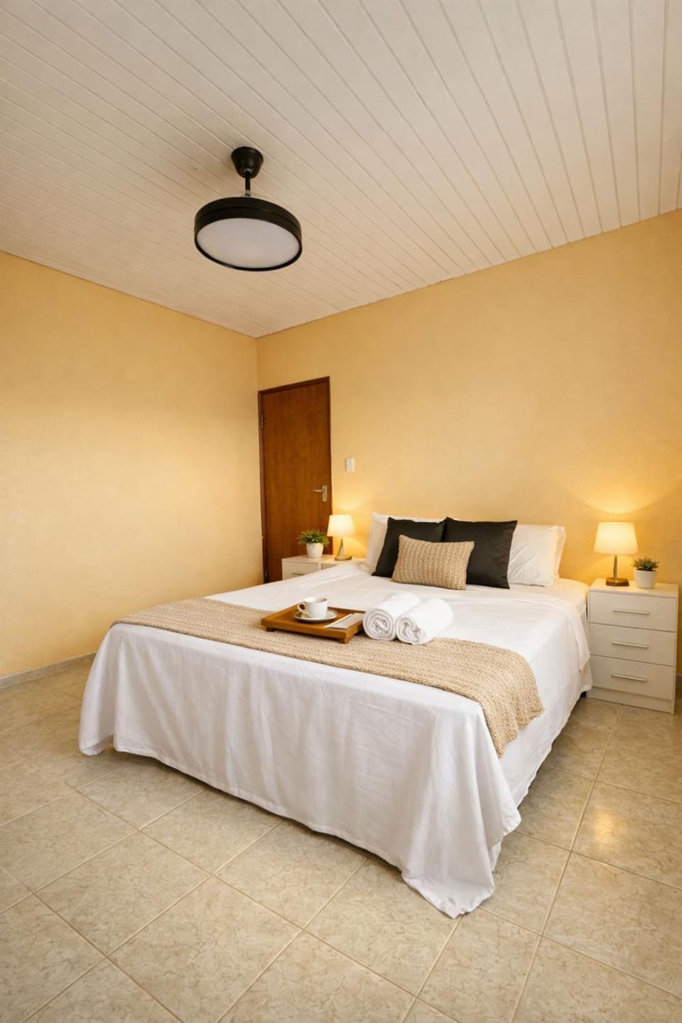 Family Escape Curaçao Near Airport, Beach & City Apartment in Willemstad