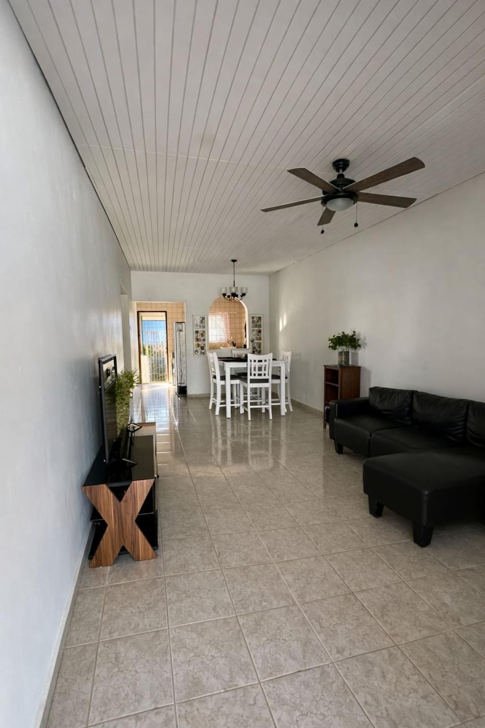 Family Escape Curaçao Near Airport, Beach & City Apartment in Willemstad
