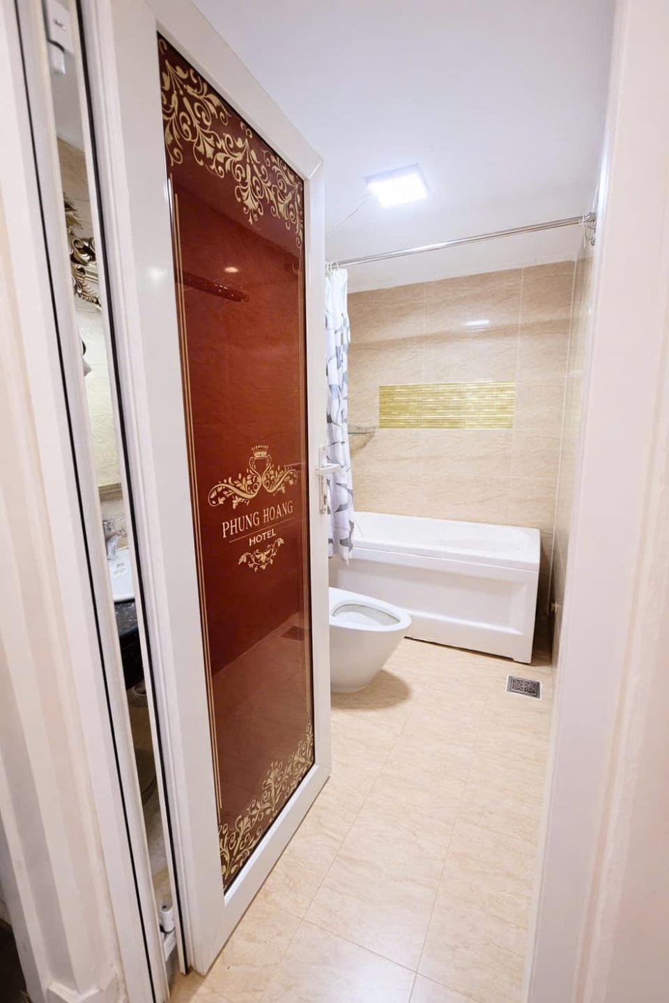 Crowne Bui Vien Walking Street Hotel Hotel in Ho Chi Minh City