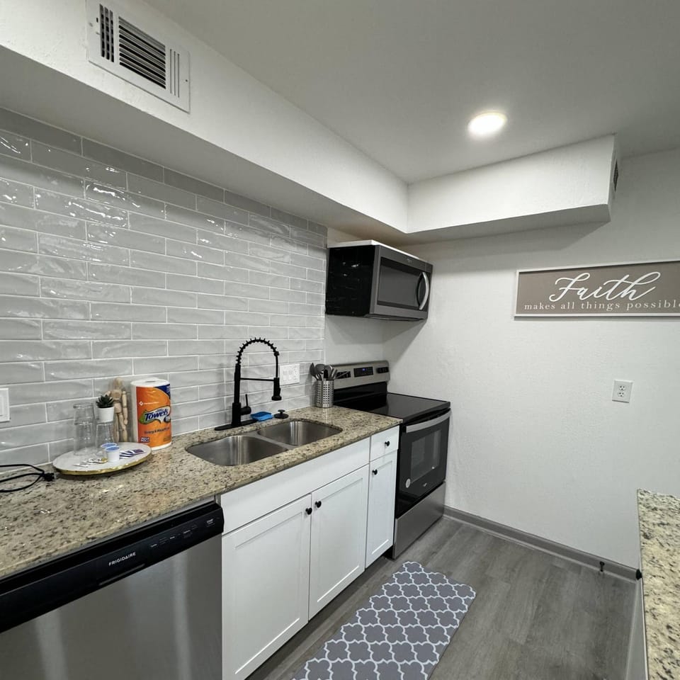 BR Dallas I5 Apartment in Dallas