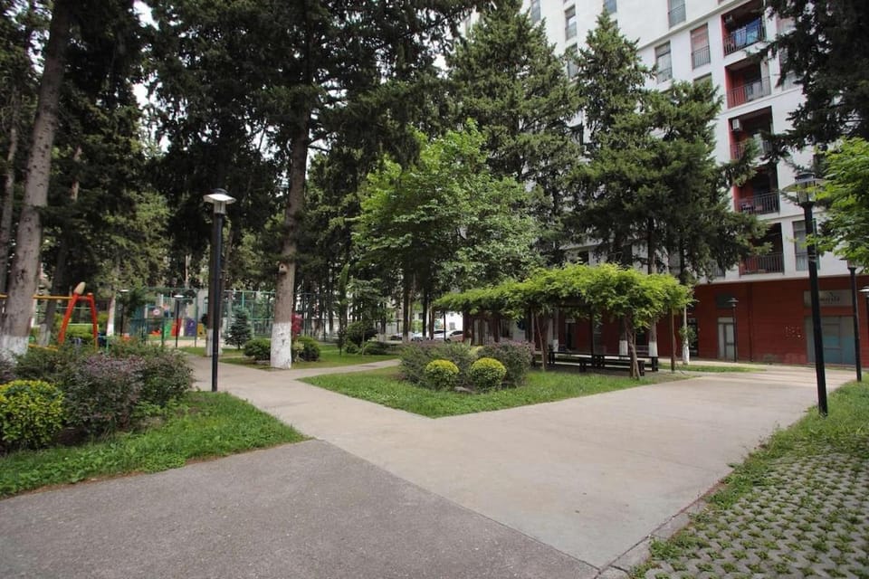 Green Budapest Saburtalo Apartment in Tbilisi, Georgia