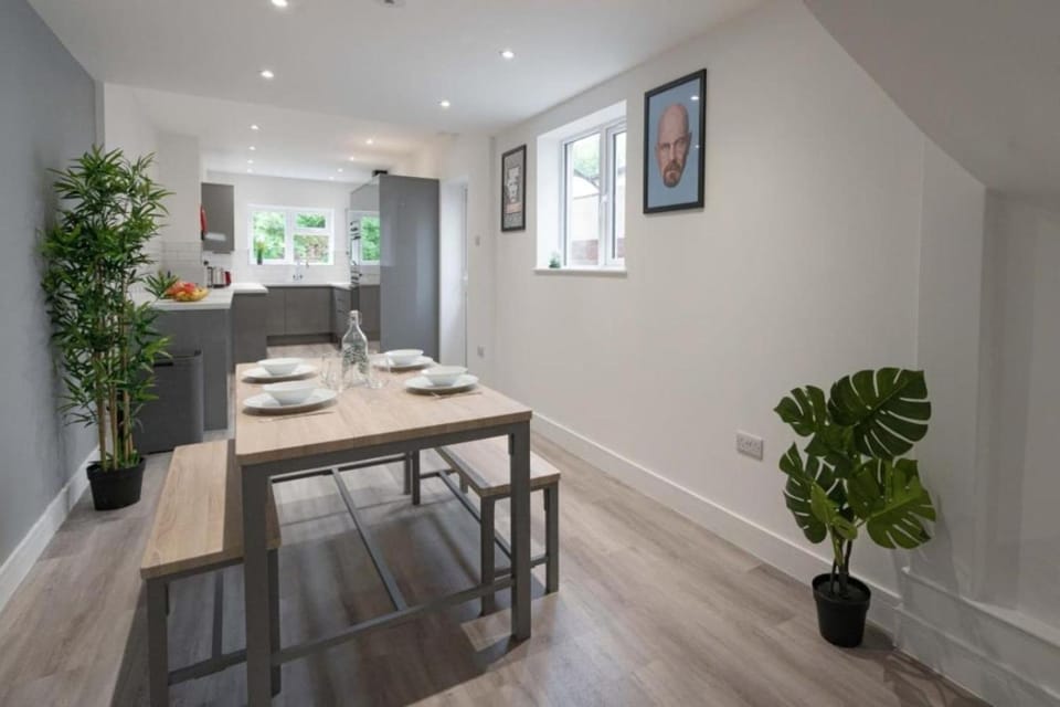 Air Maison - 7BR Home Near Victorious Festival House in Portsmouth