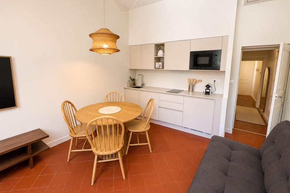 Charming 1-Bedroom Apartment with Terrace in the Heart of Perpignan Apartment in Perpignan