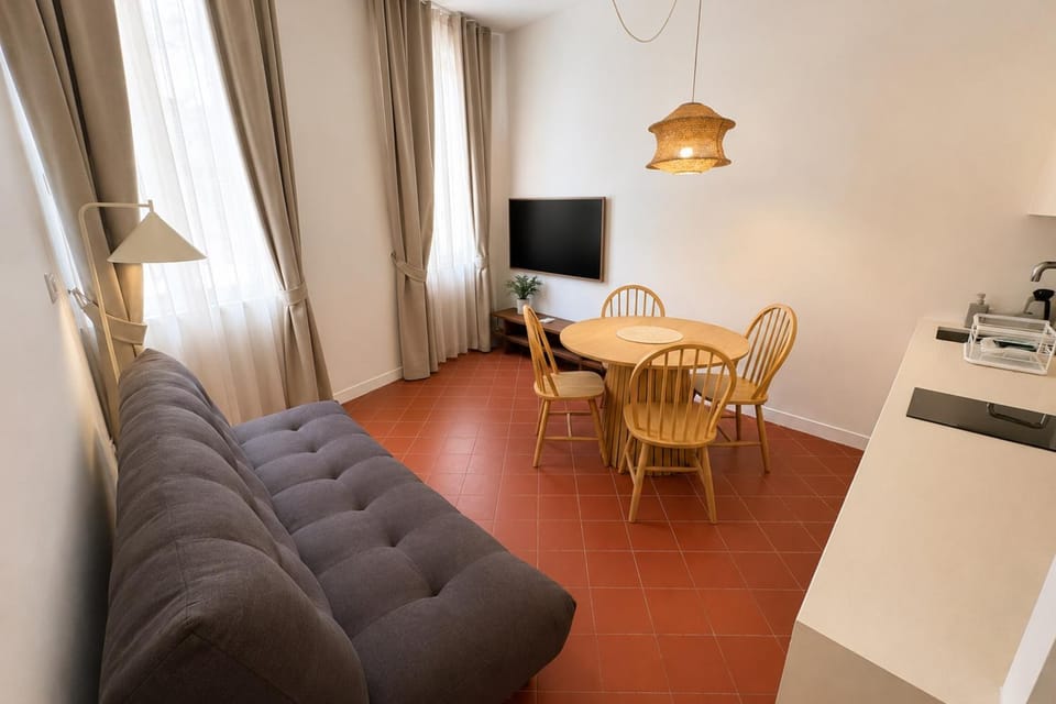 Charming 1-Bedroom Apartment with Terrace in the Heart of Perpignan Apartment in Perpignan