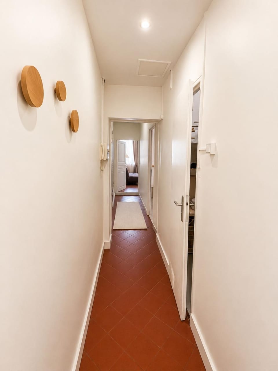 Charming 1-Bedroom Apartment with Terrace in the Heart of Perpignan Apartment in Perpignan