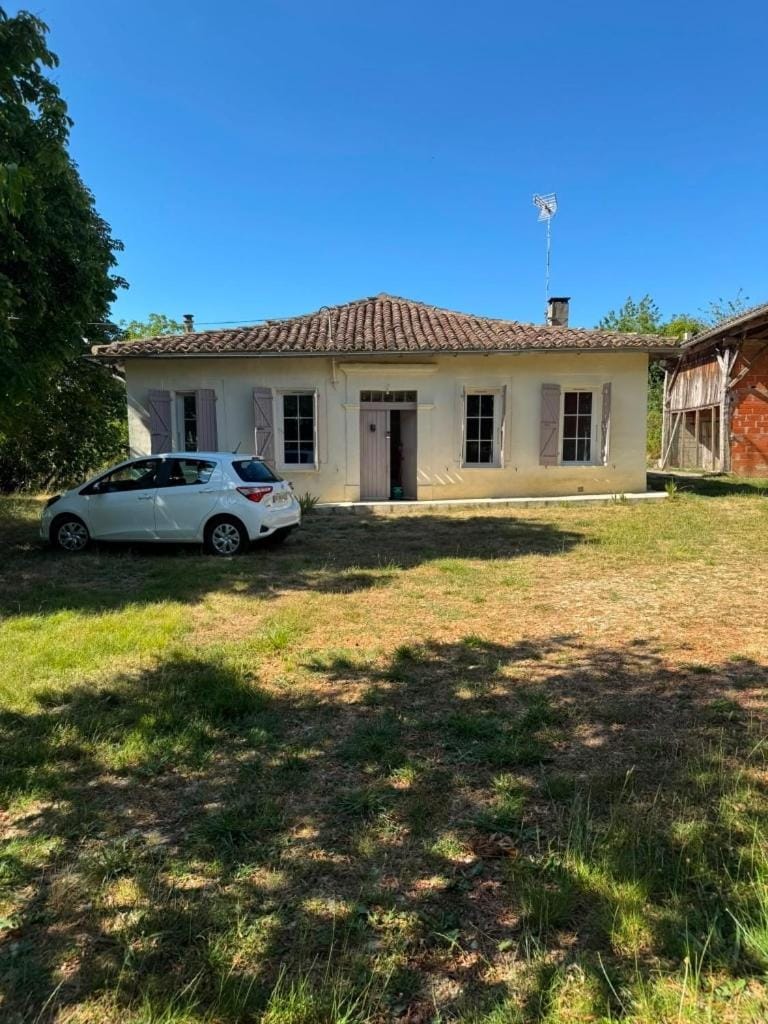 Chambres d'hôtes Écurie du Globe Trotter Bed and Breakfast in Occitanie