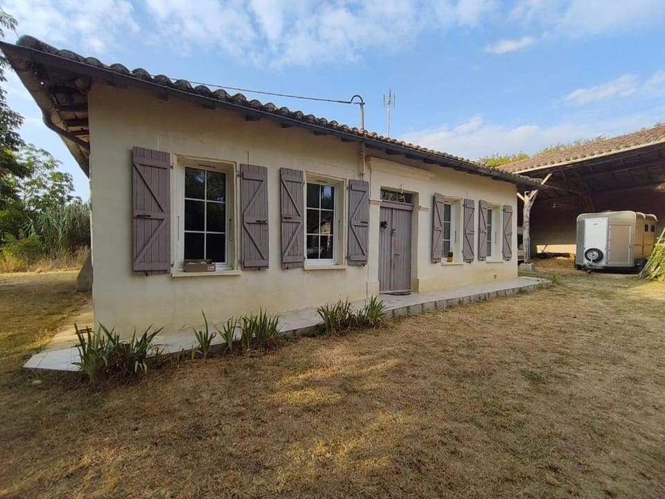 Chambres d'hôtes Écurie du Globe Trotter Bed and Breakfast in Occitanie