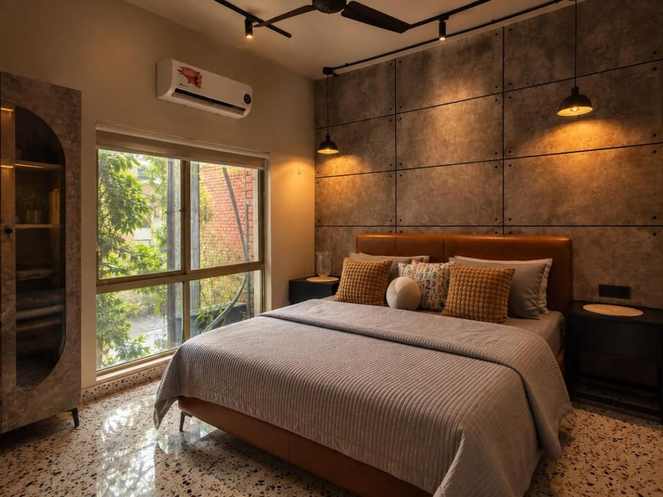 Bedroom, Garden view