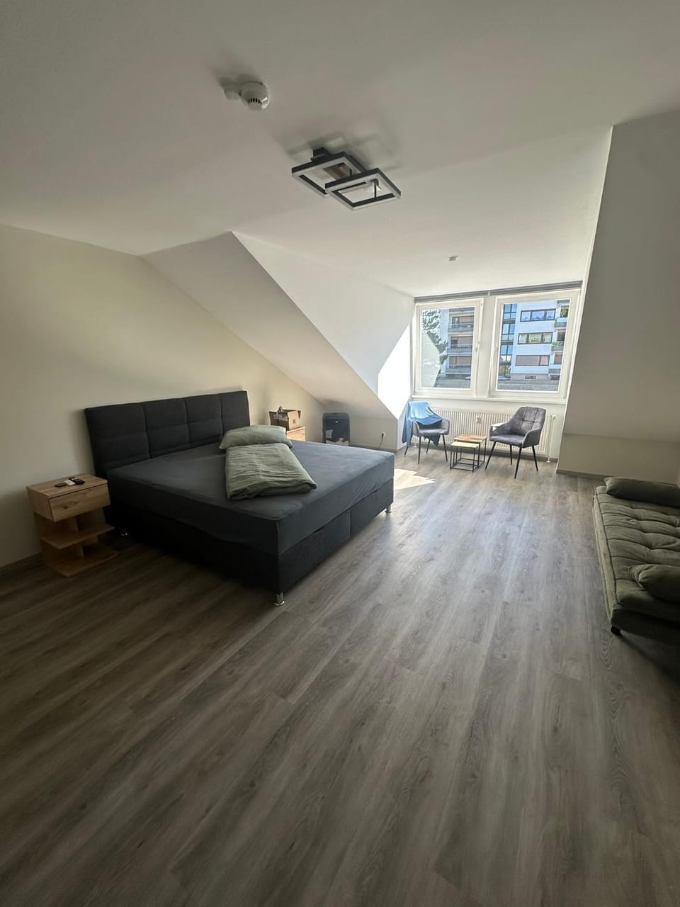 Photo of the whole room