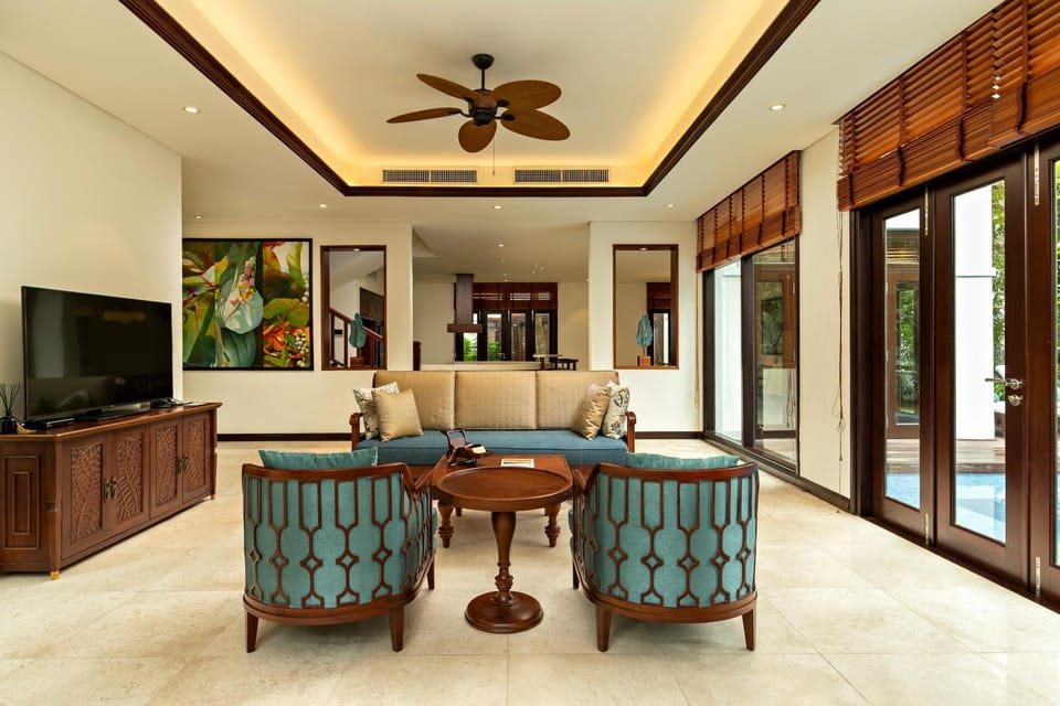 Communal lounge/ TV room, TV and multimedia, Living room, Seating area, Evening entertainment, fireplace