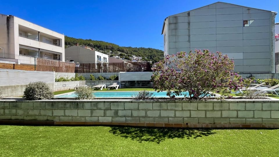 Patio, Garden, Garden view