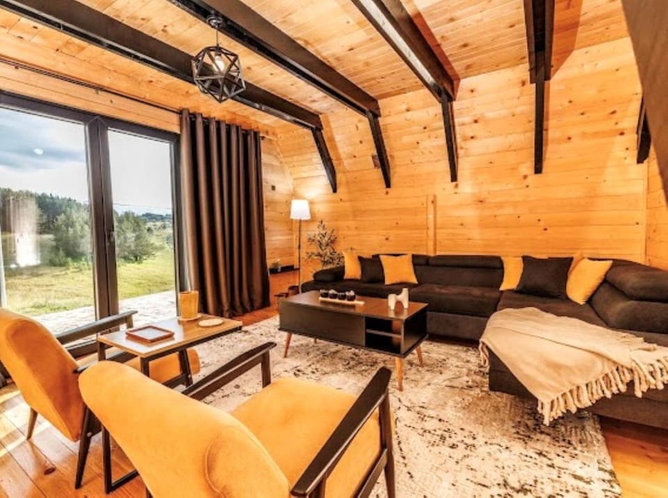 Durmitor Hut House in Montenegro