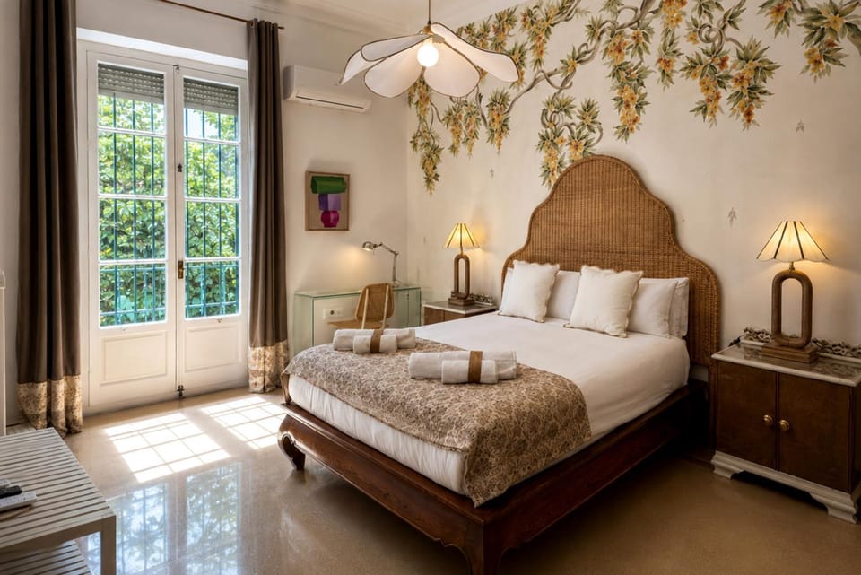 Property building, Bed, Other, Photo of the whole room, Bedroom, air conditioner